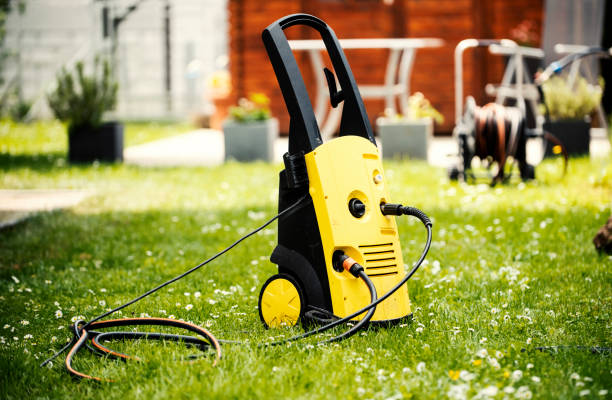 Best Parking Lot and Garage Cleaning  in Jeannette, PA